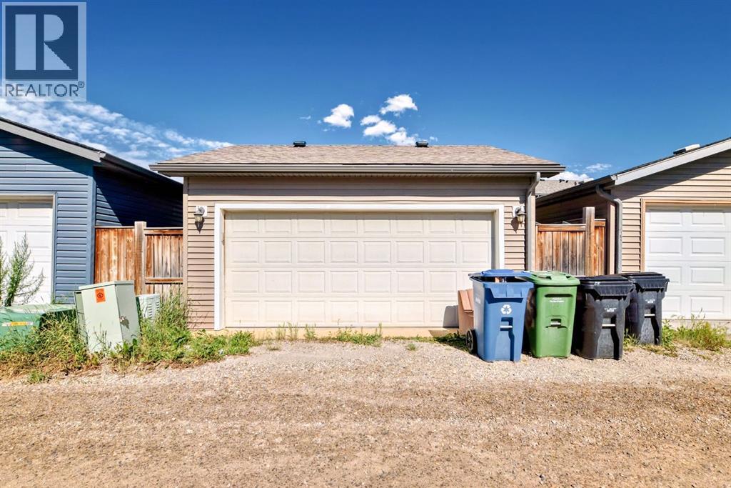 Single Family House for Sale in  Eversyde Boulevard SW Evergreen Calgary 
