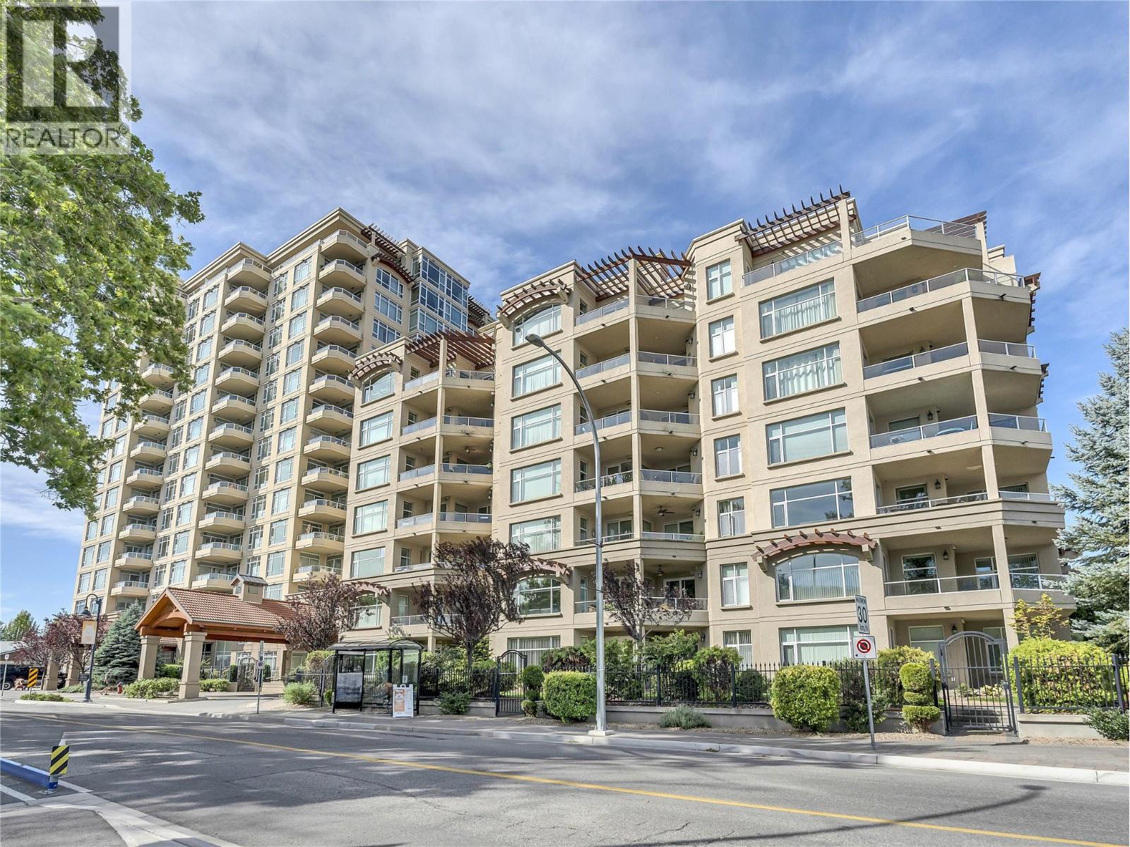 111 100 LAKESHORE Drive West, Penticton