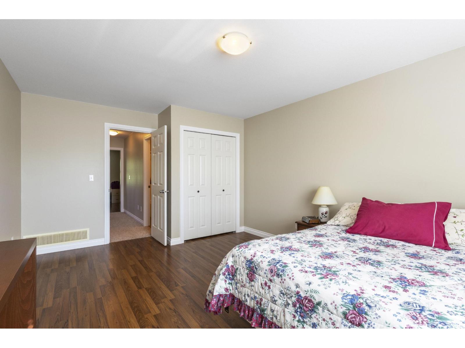Photo 10 of 1 46150 Riverside Drive Chilliwack Proper East, Chilliwack BC