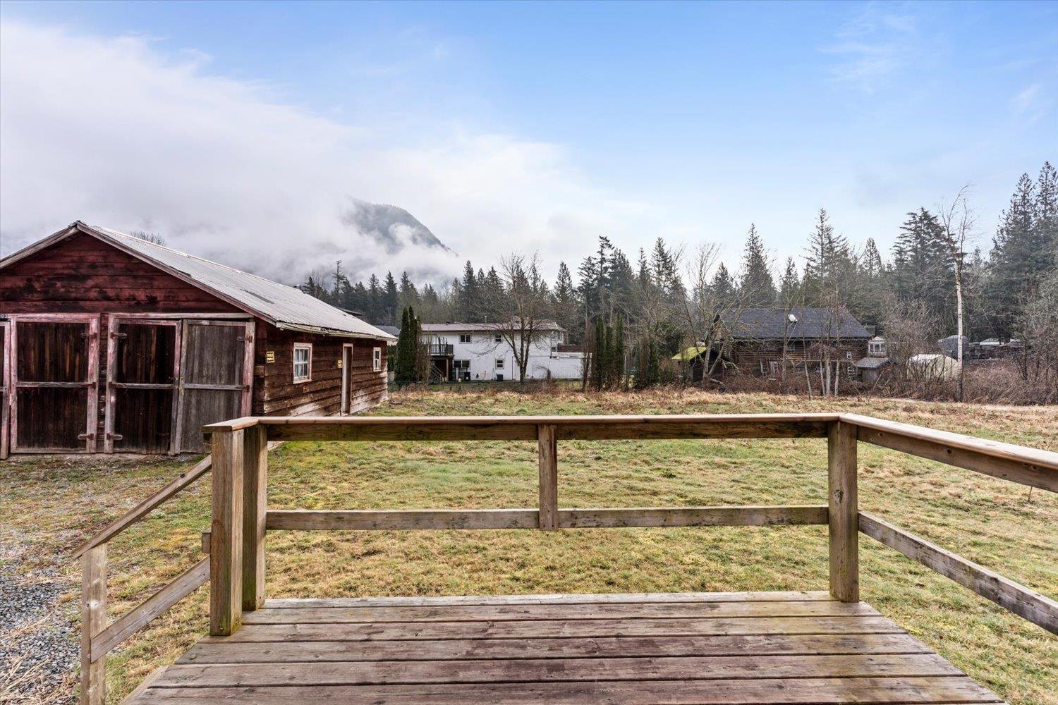 905 HOT SPRINGS ROAD, Harrison Hot Springs, Harrison Hot Springs