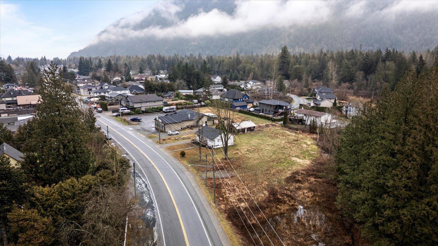905 HOT SPRINGS ROAD, Harrison Hot Springs, Harrison Hot Springs