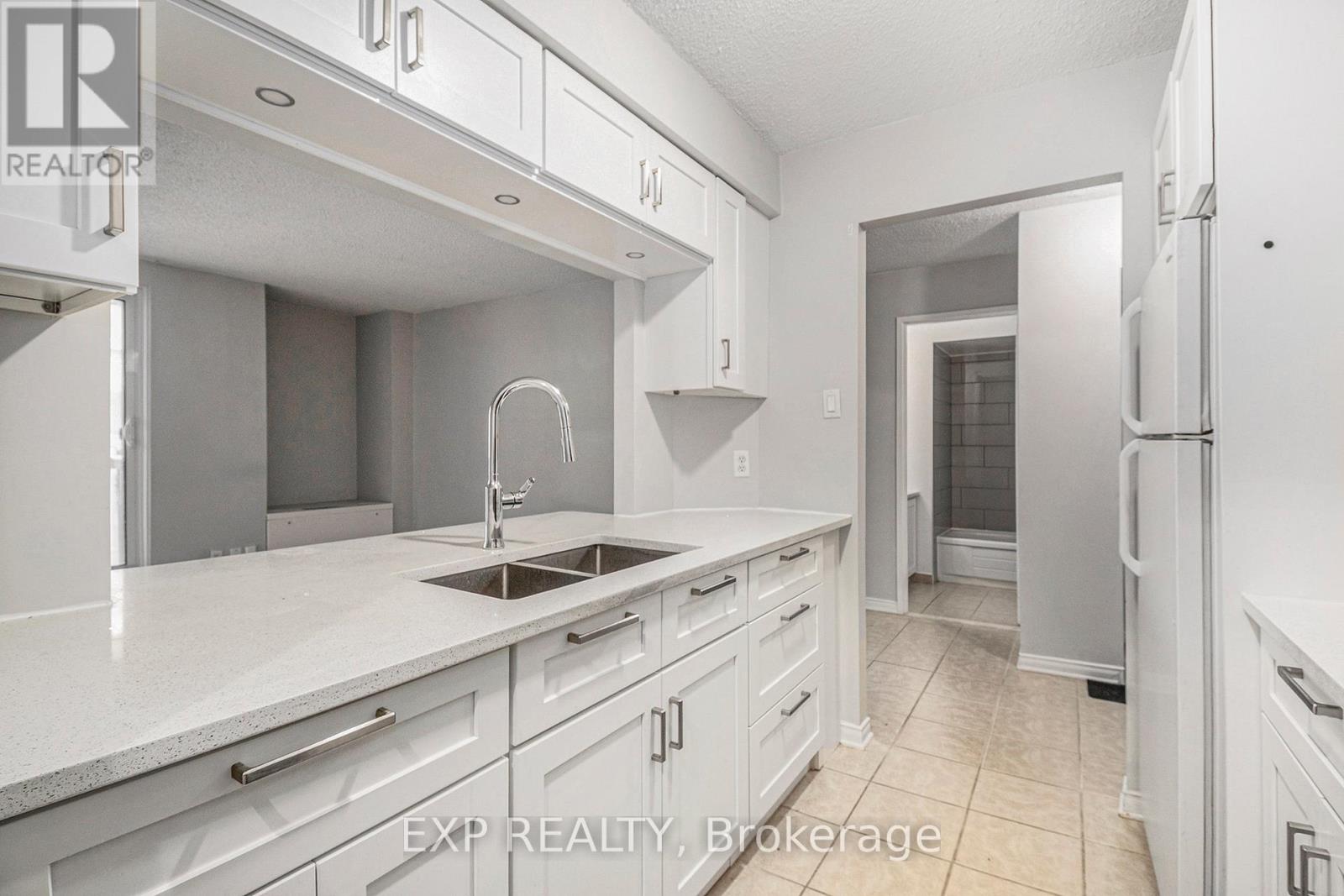 Photo 13 of 1402 199 Kent Street, Ottawa ON