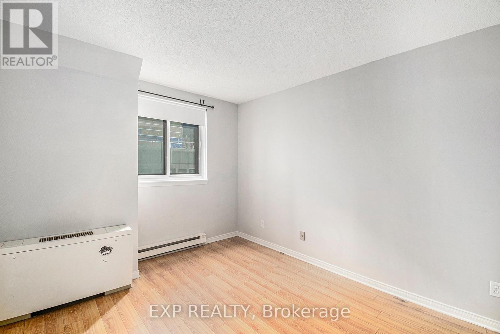 Photo 18 of 1402 199 Kent Street, Ottawa ON
