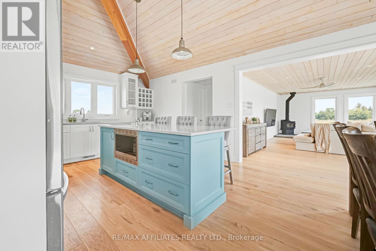 Photo 15 of 205 Westar Farm Way, Ottawa ON