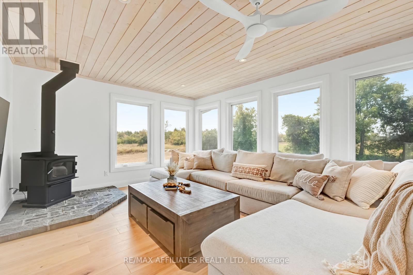 Photo 20 of 205 Westar Farm Way, Ottawa ON