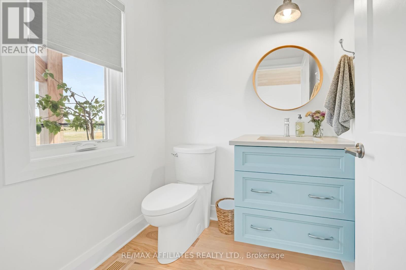 Photo 7 of 205 Westar Farm Way, Ottawa ON