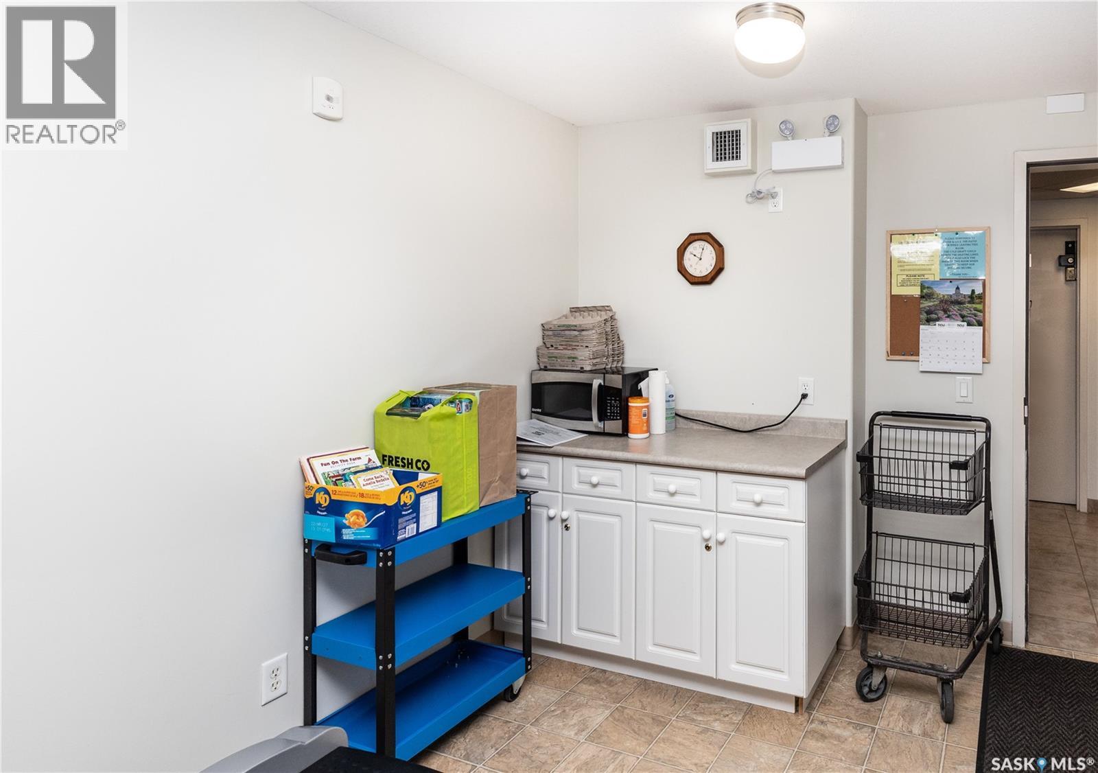 Single Family House High rise for Sale in   Lowe ROAD Saskatoon 