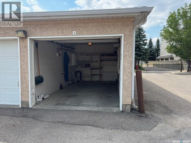 Single Family House High rise for Sale in   Lowe ROAD Saskatoon 