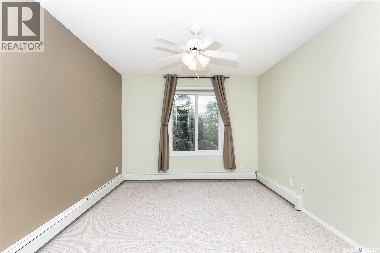 Single Family House High rise for Sale in   Lowe ROAD Saskatoon 