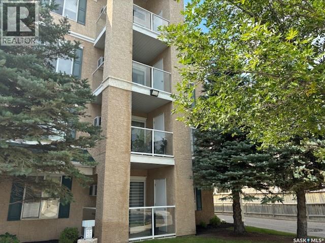 Single Family House High rise for Sale in   Lowe ROAD Saskatoon 