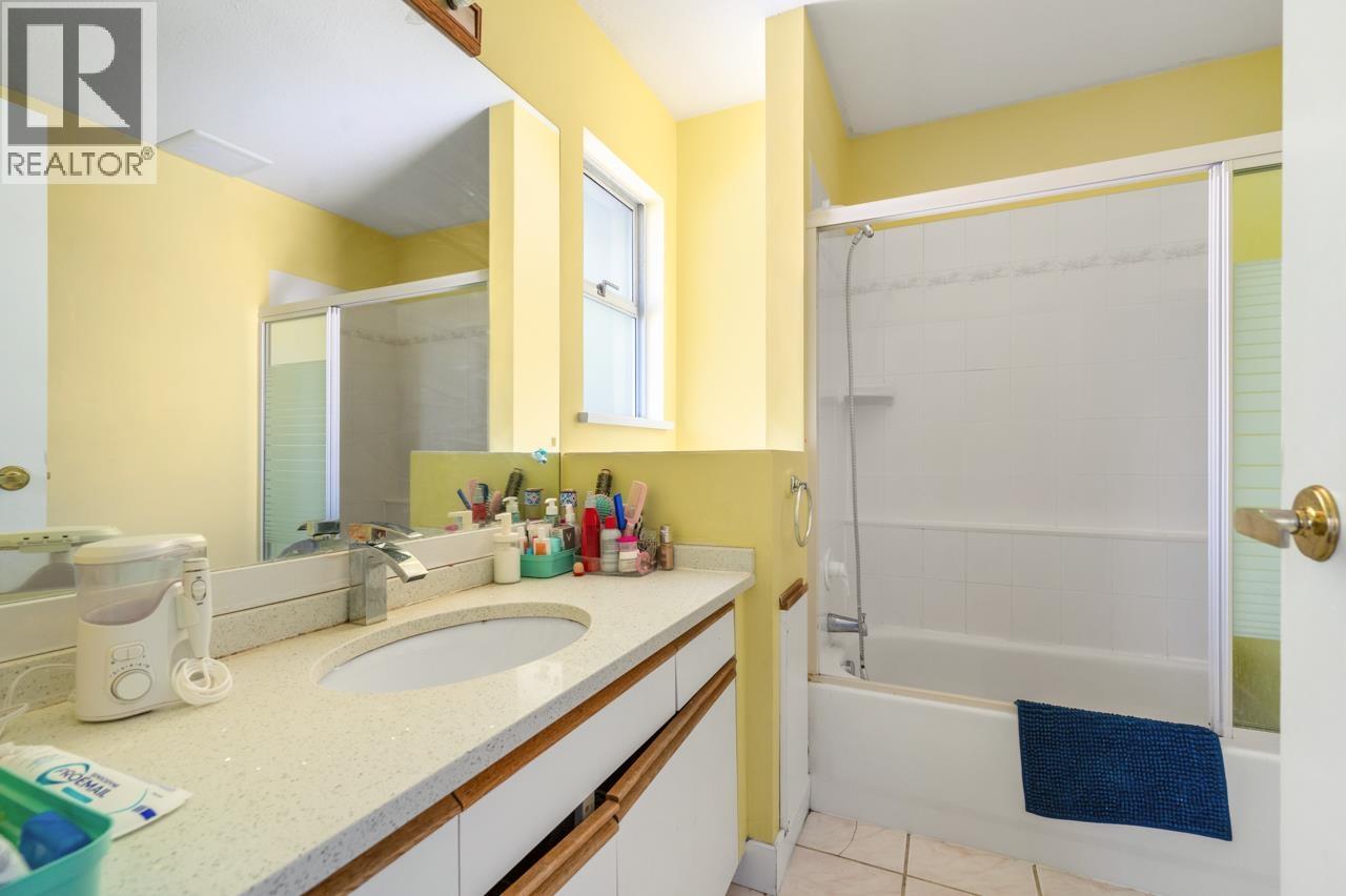 Photo 20 of 1281 Sherman Street, Coquitlam BC