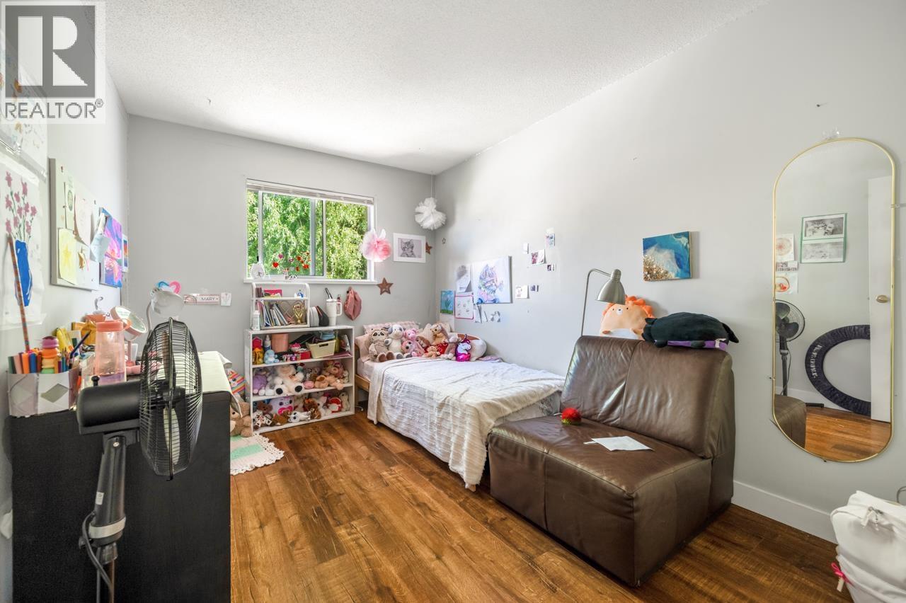 Photo 16 of 1281 Sherman Street, Coquitlam BC
