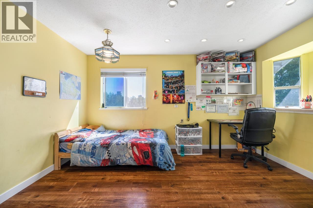 Photo 14 of 1281 Sherman Street, Coquitlam BC