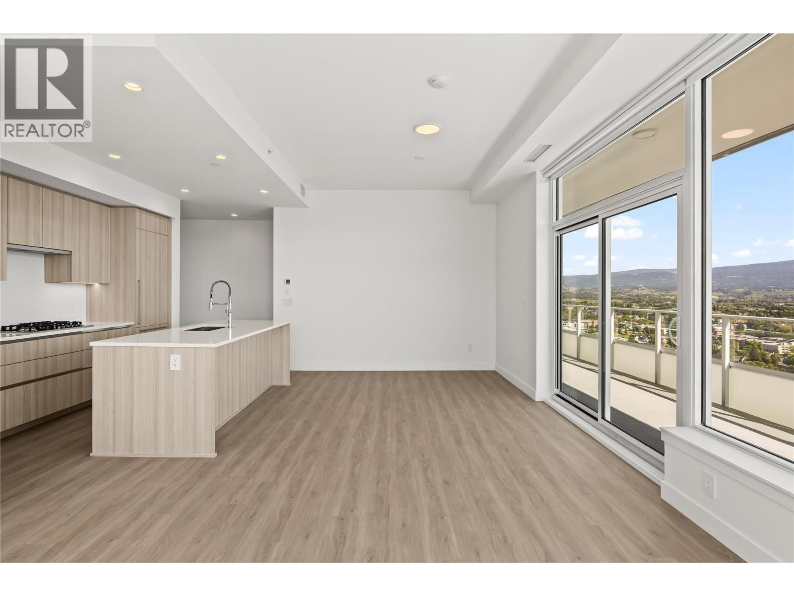 Photo 30 of 238 Leon Avenue Unit 2107, Kelowna BC