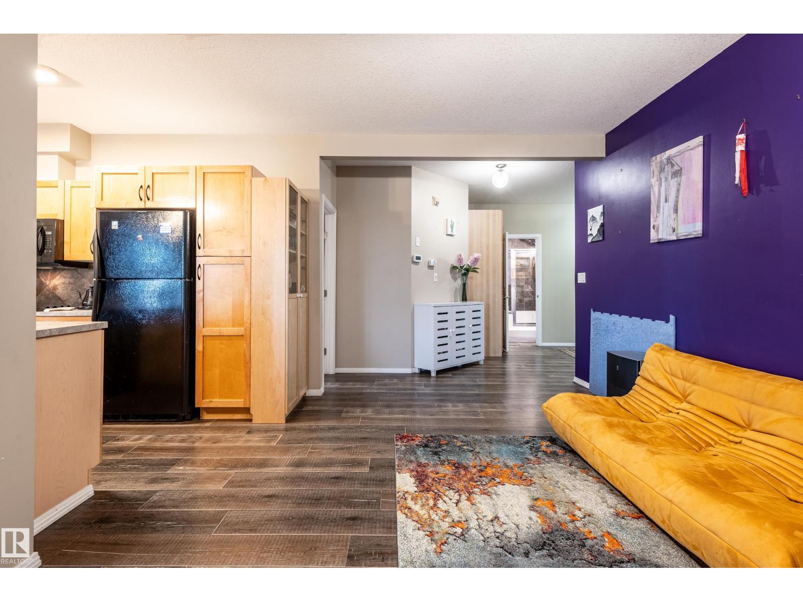 Photo 11 of 216 10411 122 St Nw, Edmonton AB