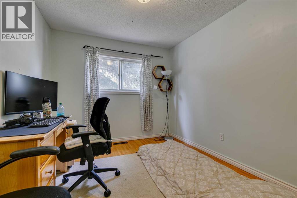 Multi-family House Bungalow for Sale in   Street SW Spruce Cliff Calgary 
