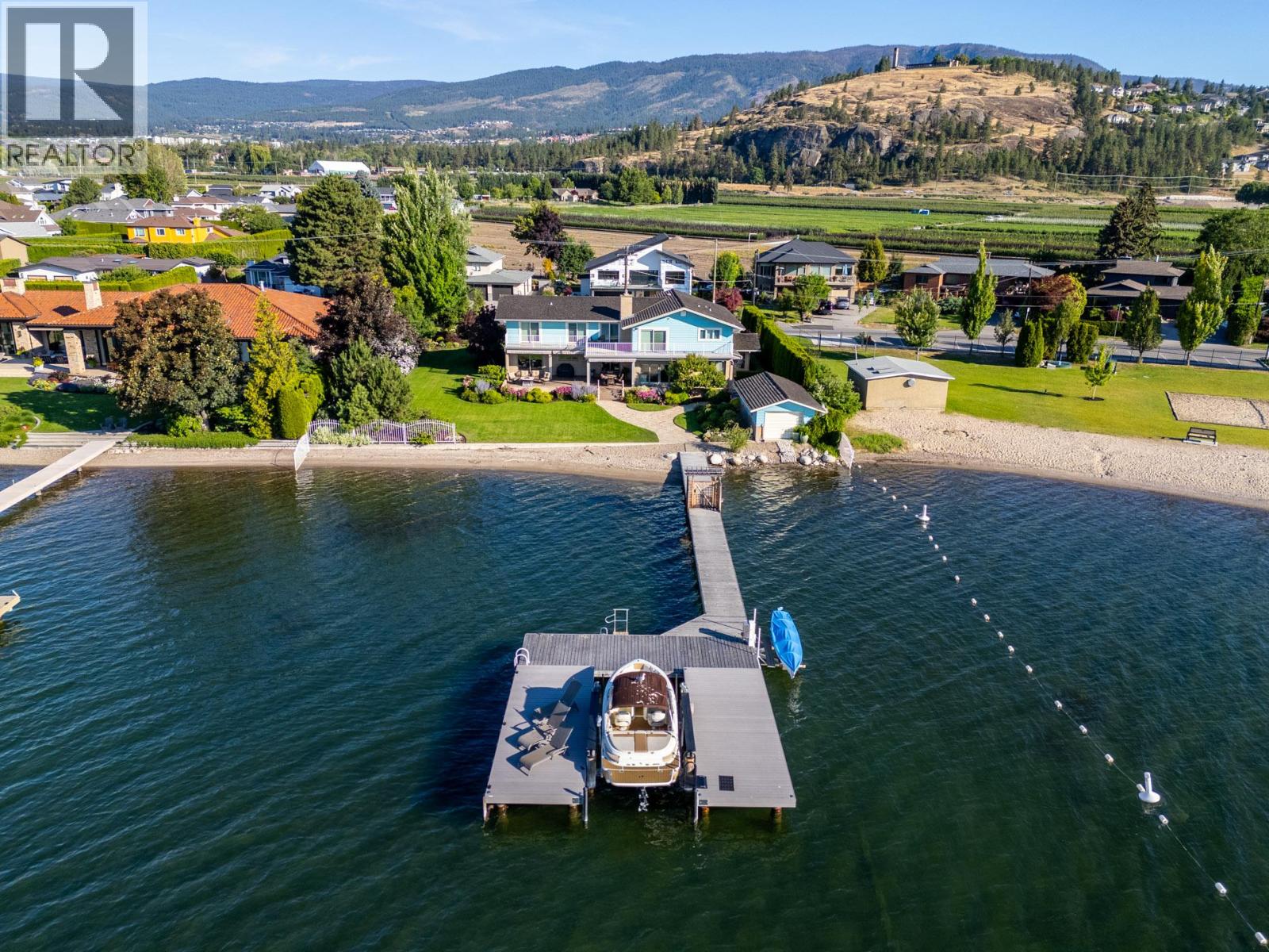 Photo 5 of 1601 Pritchard Drive, West Kelowna BC