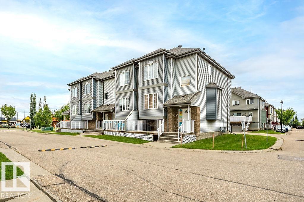 Photo 40 of 54 5102 30 Av, Beaumont AB
