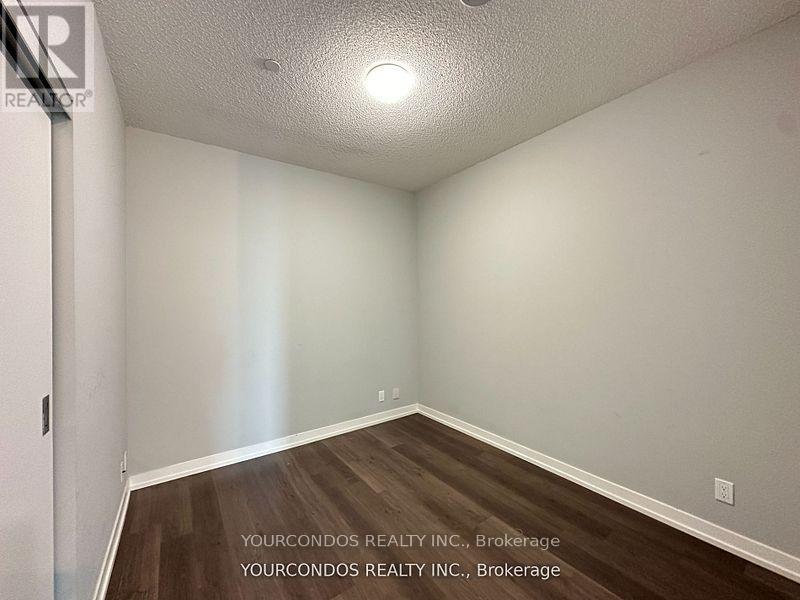 Photo 18 of 420 98 Lillian Street, Toronto ON