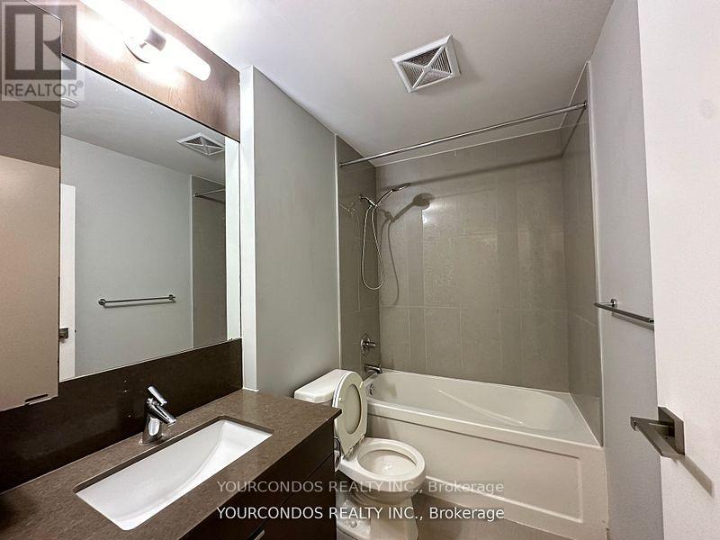 Photo 13 of 420 98 Lillian Street, Toronto ON