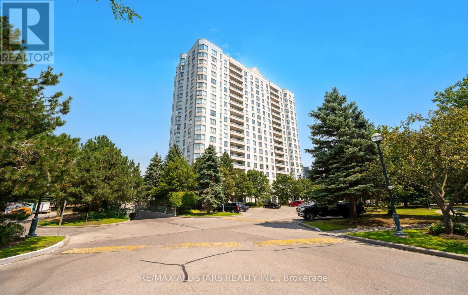 Photo 39 of 302 5001 Finch Avenue E, Toronto ON
