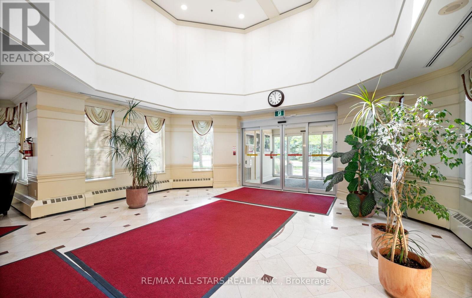 Photo 15 of 302 5001 Finch Avenue E, Toronto ON
