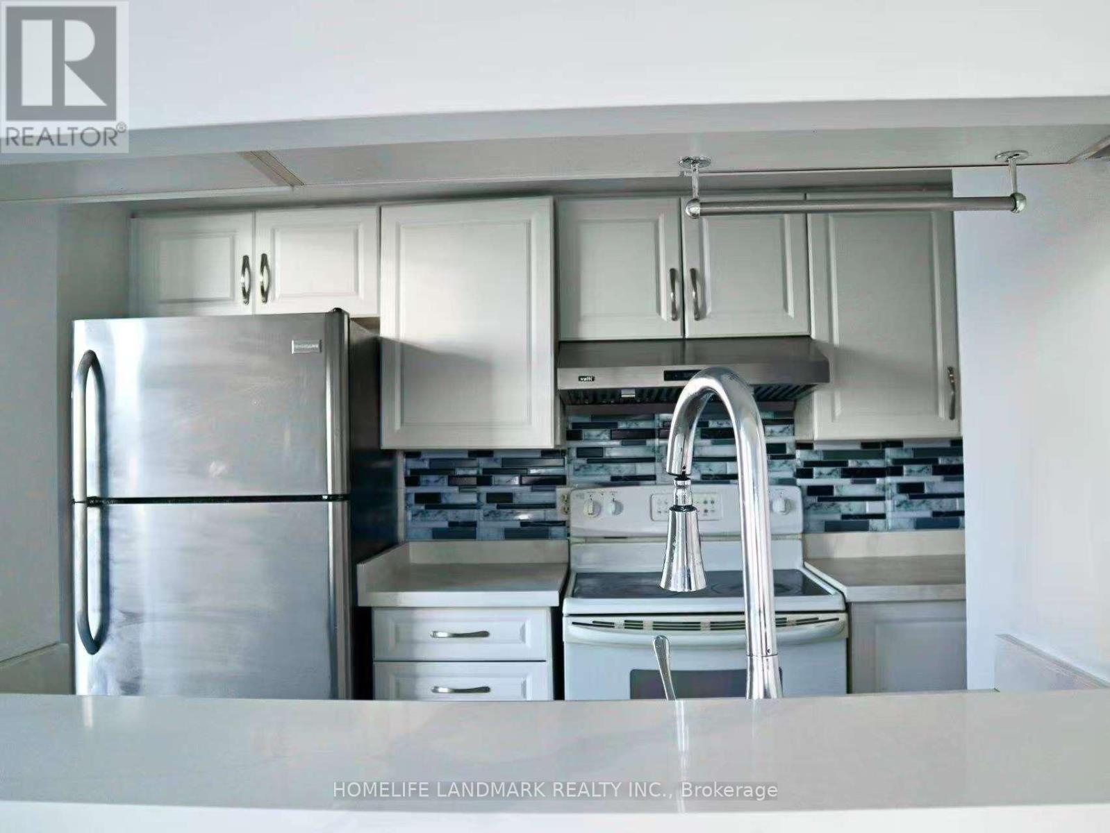 Photo 11 of 1803 2550 Lawrence Avenue E, Toronto ON