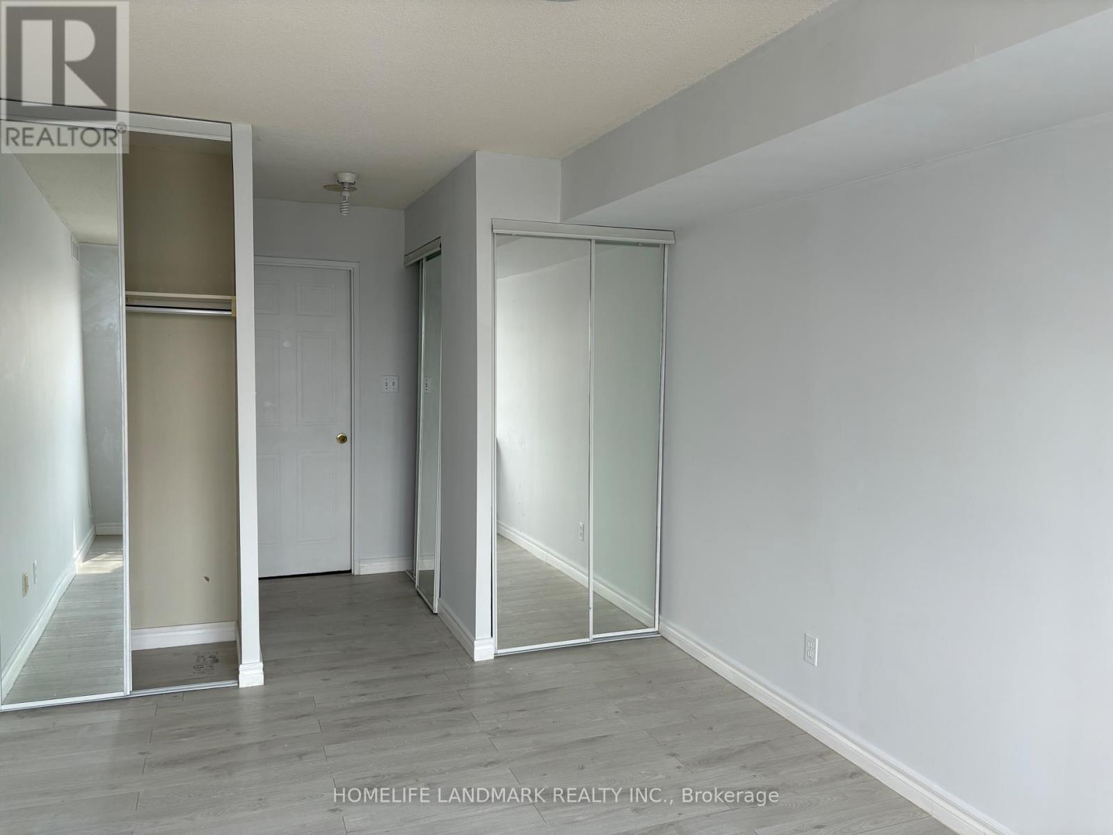 Photo 16 of 1803 2550 Lawrence Avenue E, Toronto ON