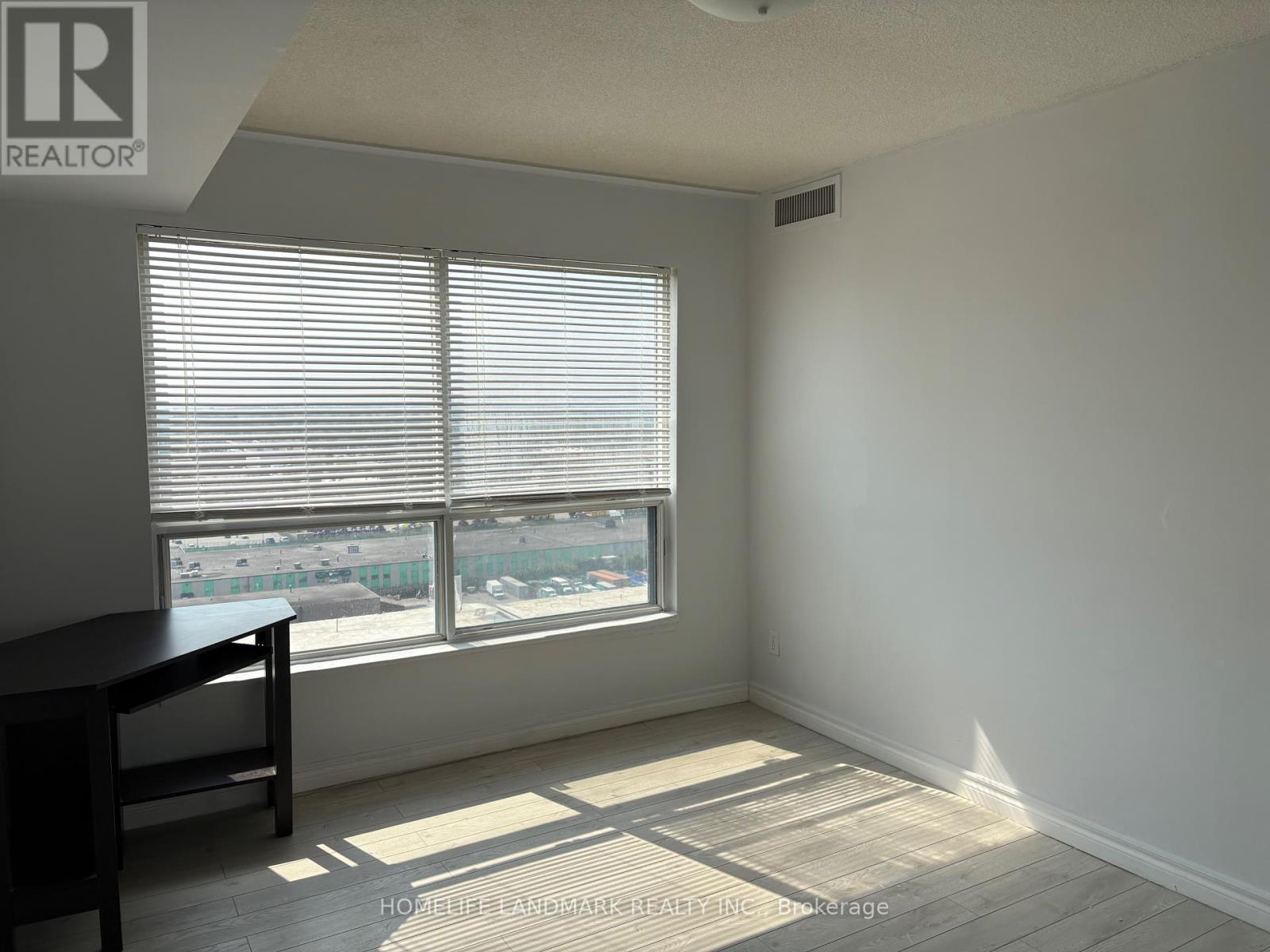 Photo 22 of 1803 2550 Lawrence Avenue E, Toronto ON