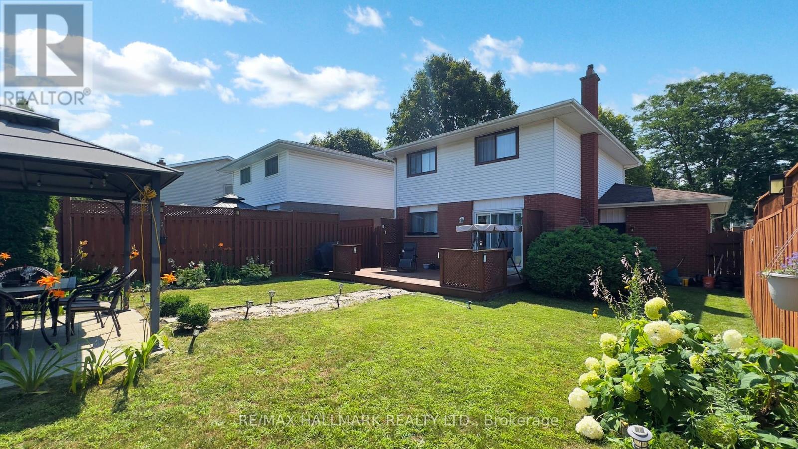 Photo 38 of 249 Kensington Crescent, Oshawa ON