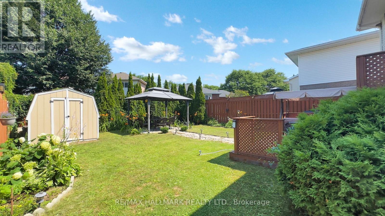 Photo 43 of 249 Kensington Crescent, Oshawa ON