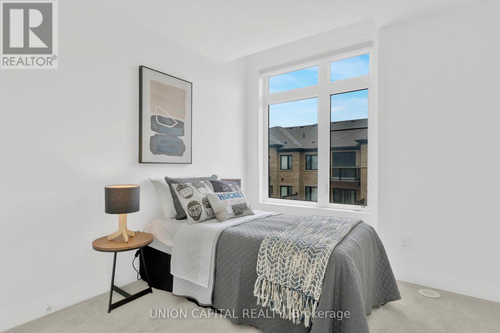 Photo 28 of 59 Carole Bell Way, Markham ON