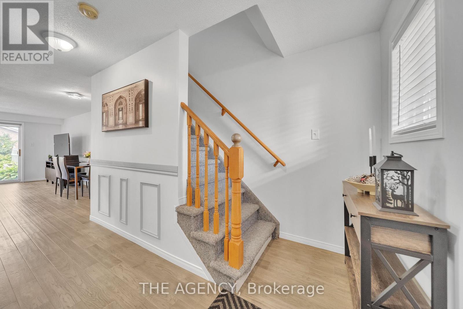 Photo 2 of 56 Quinlan Road, Barrie ON
