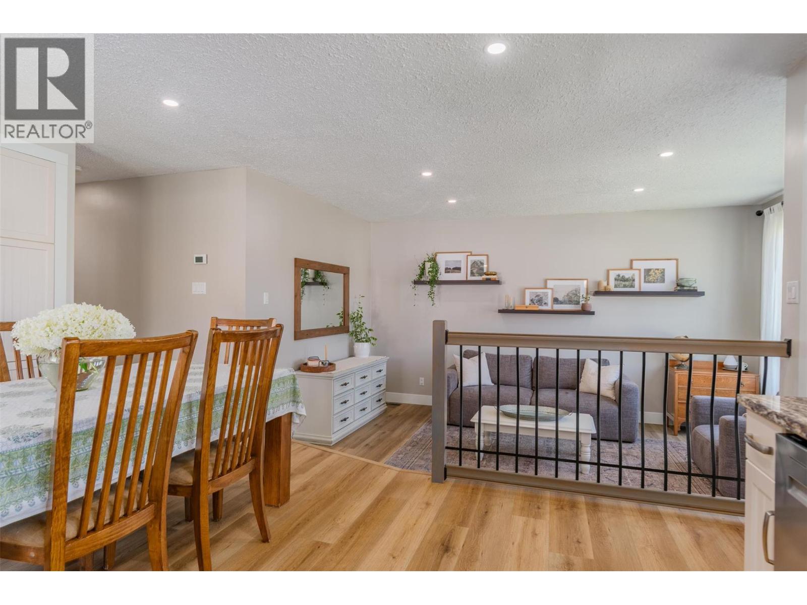 100 Birch Avenue, Fruitvale