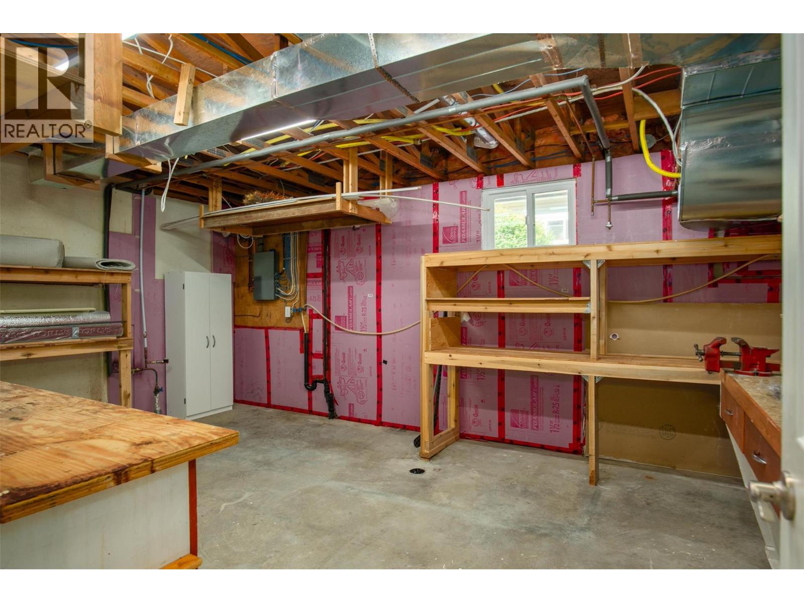 100 Birch Avenue, Fruitvale