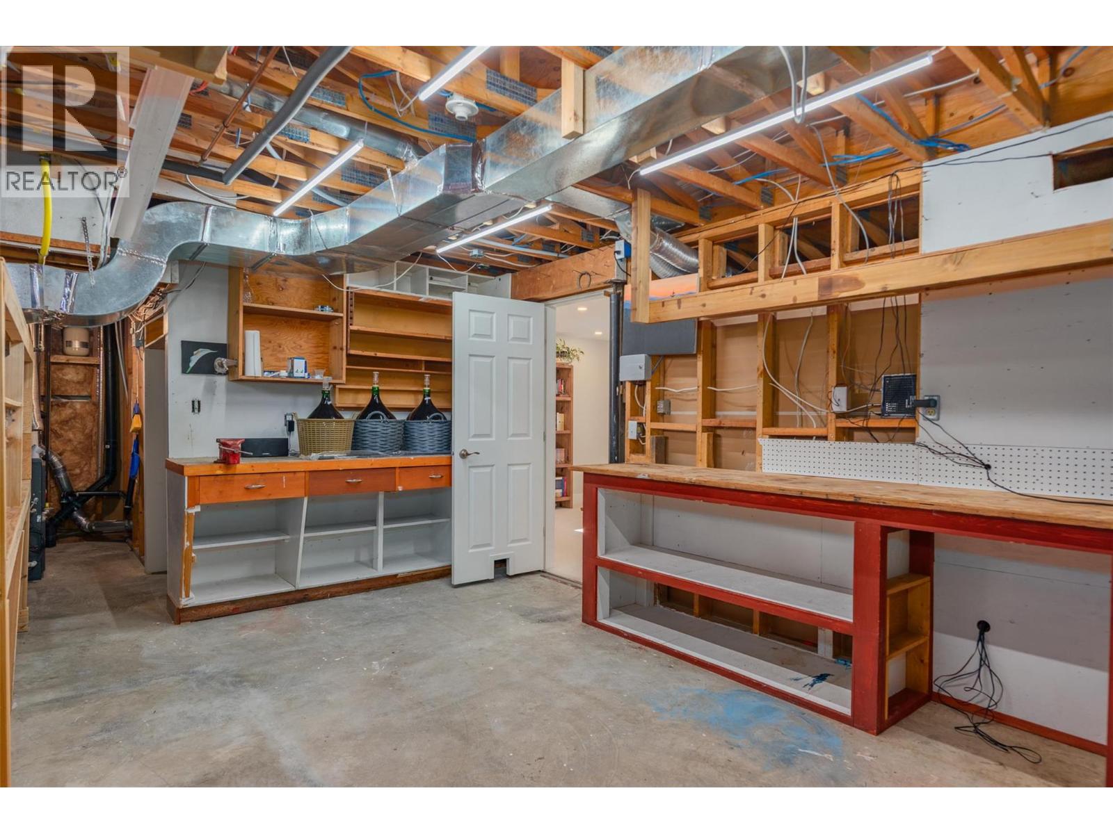 100 Birch Avenue, Fruitvale