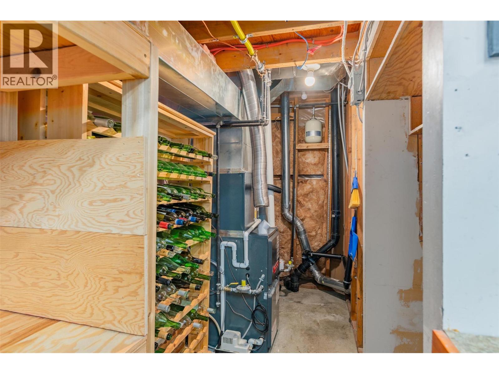 100 Birch Avenue, Fruitvale