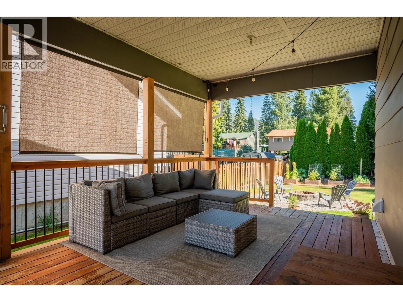 100 Birch Avenue, Fruitvale