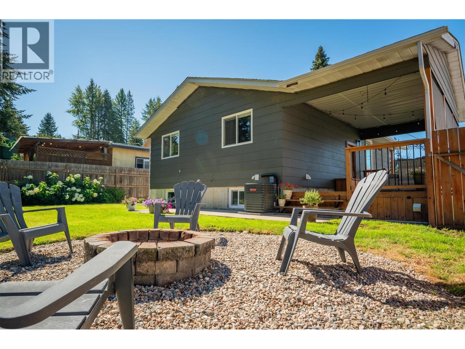 100 Birch Avenue, Fruitvale