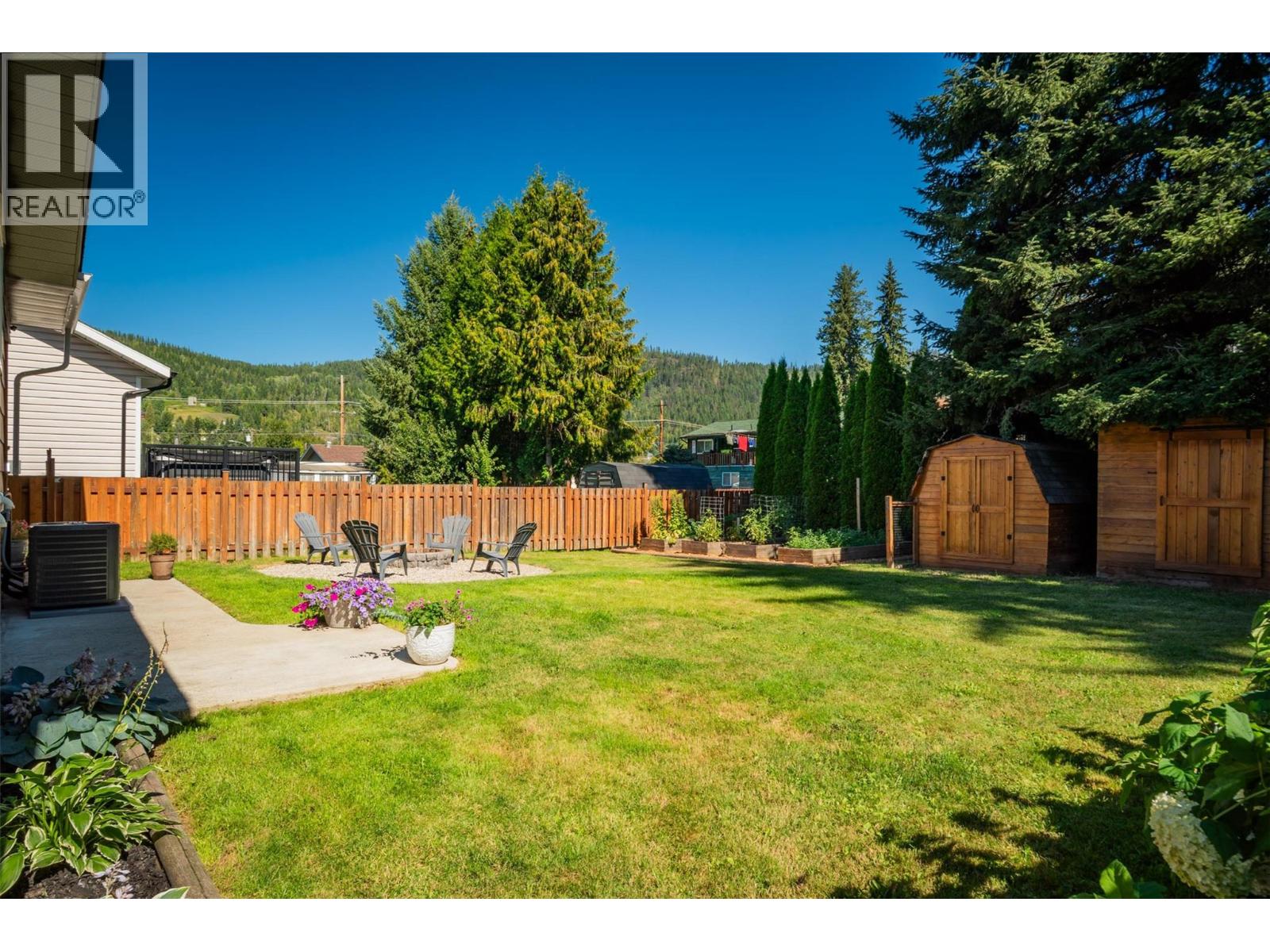 100 Birch Avenue, Fruitvale