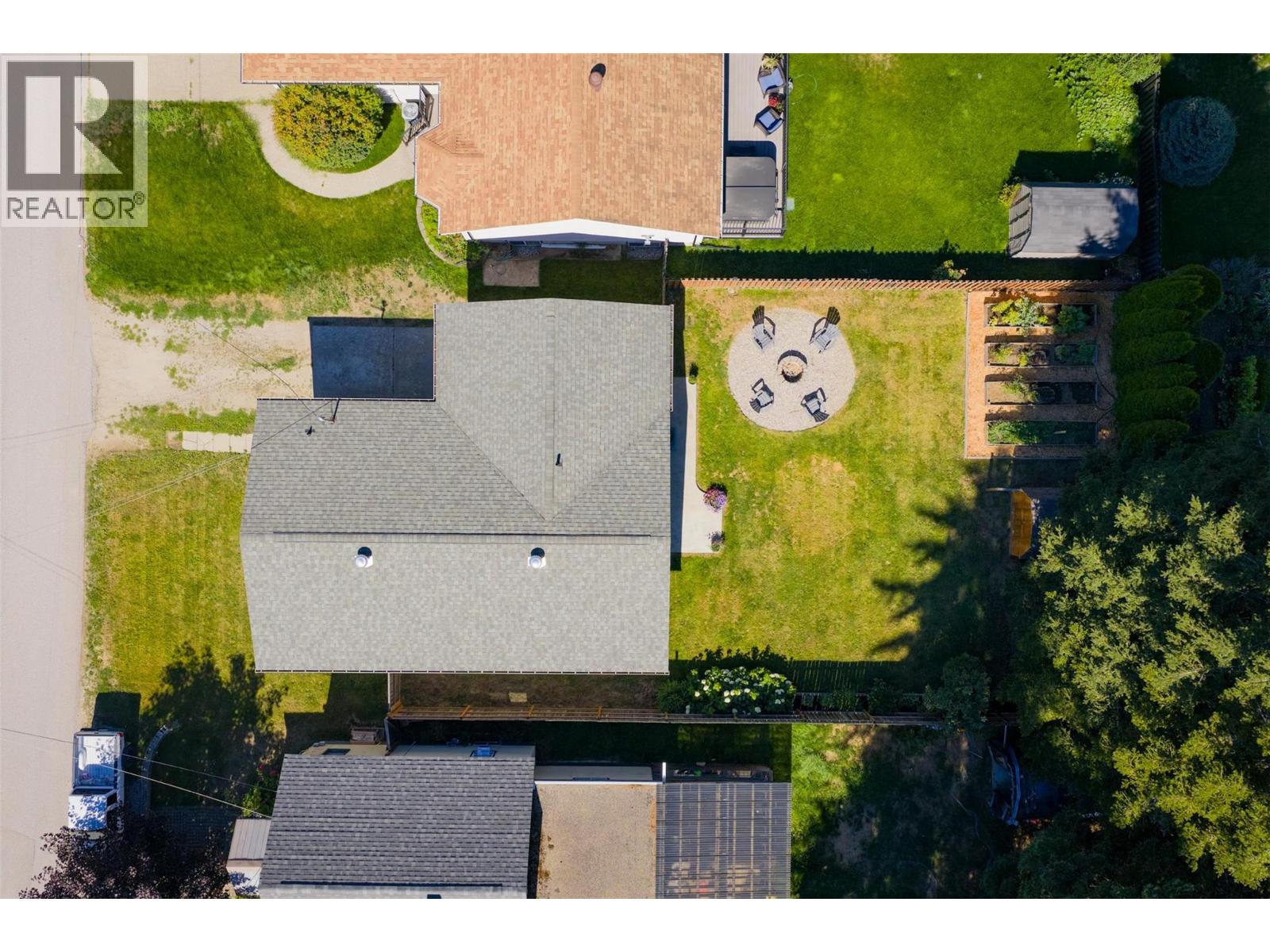 100 Birch Avenue, Fruitvale