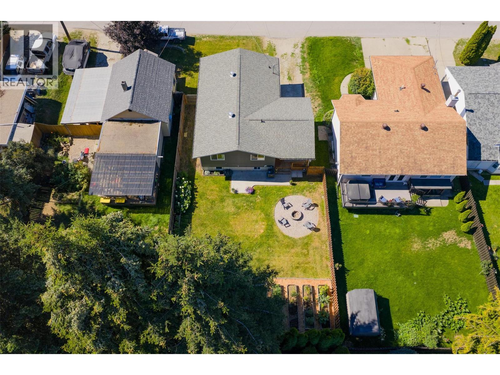 100 Birch Avenue, Fruitvale