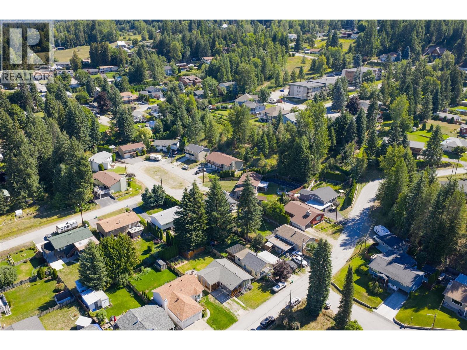 100 Birch Avenue, Fruitvale