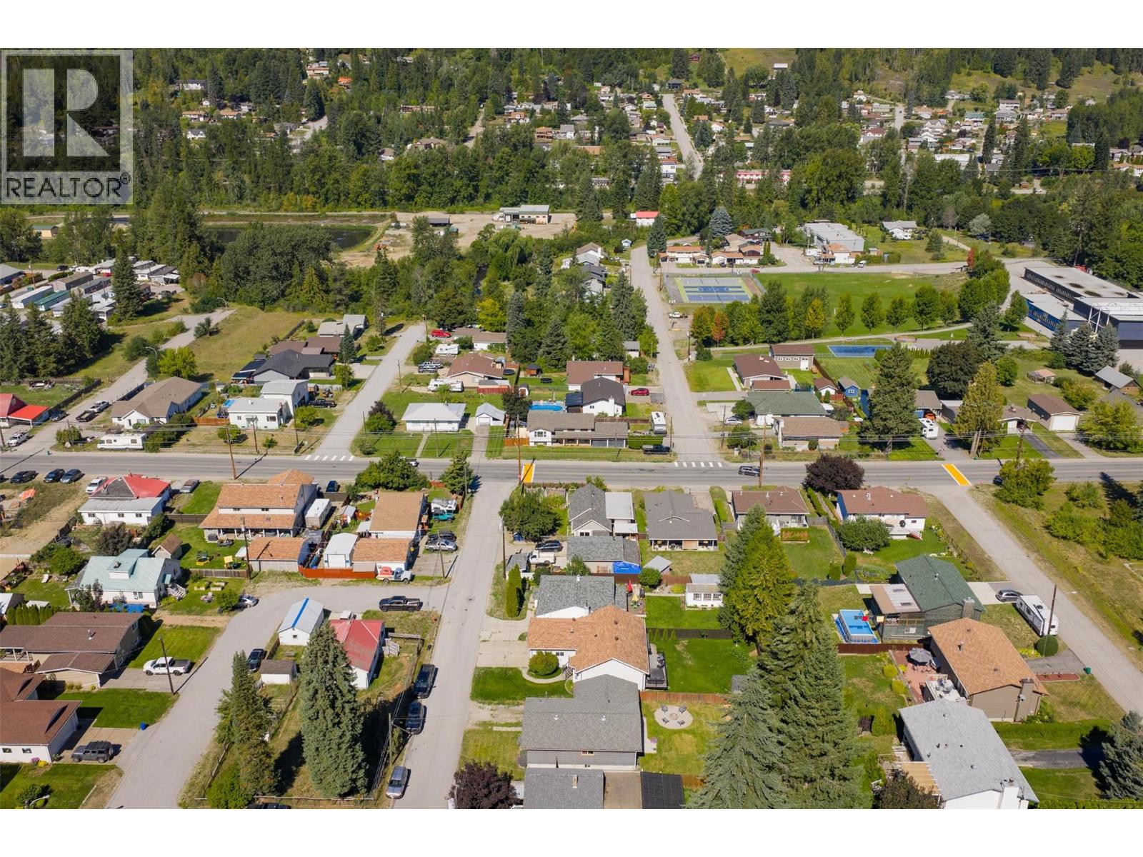 100 Birch Avenue, Fruitvale