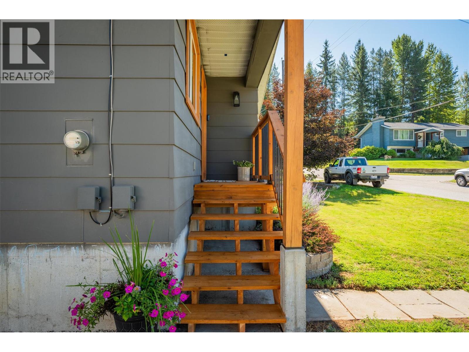 100 Birch Avenue, Fruitvale