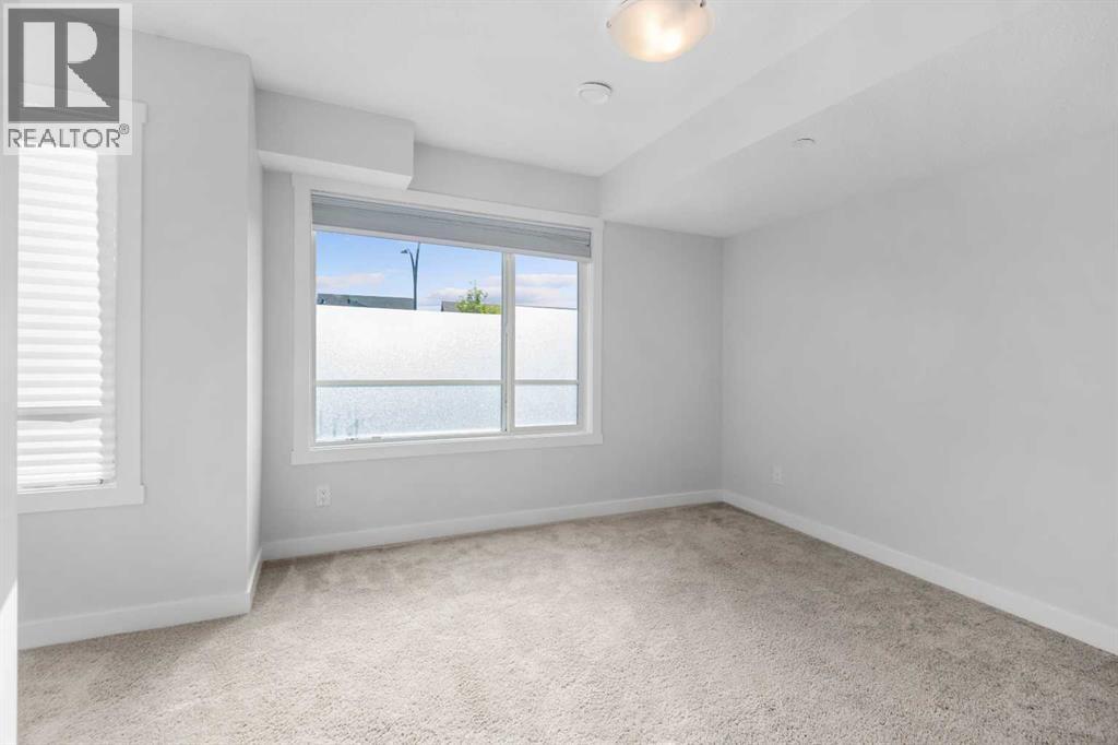 Photo 3 of 135 Lucas Boulevard Nw, Calgary AB
