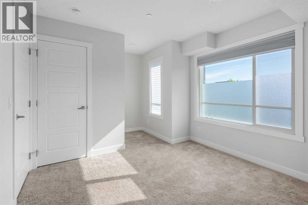 Photo 4 of 135 Lucas Boulevard Nw, Calgary AB