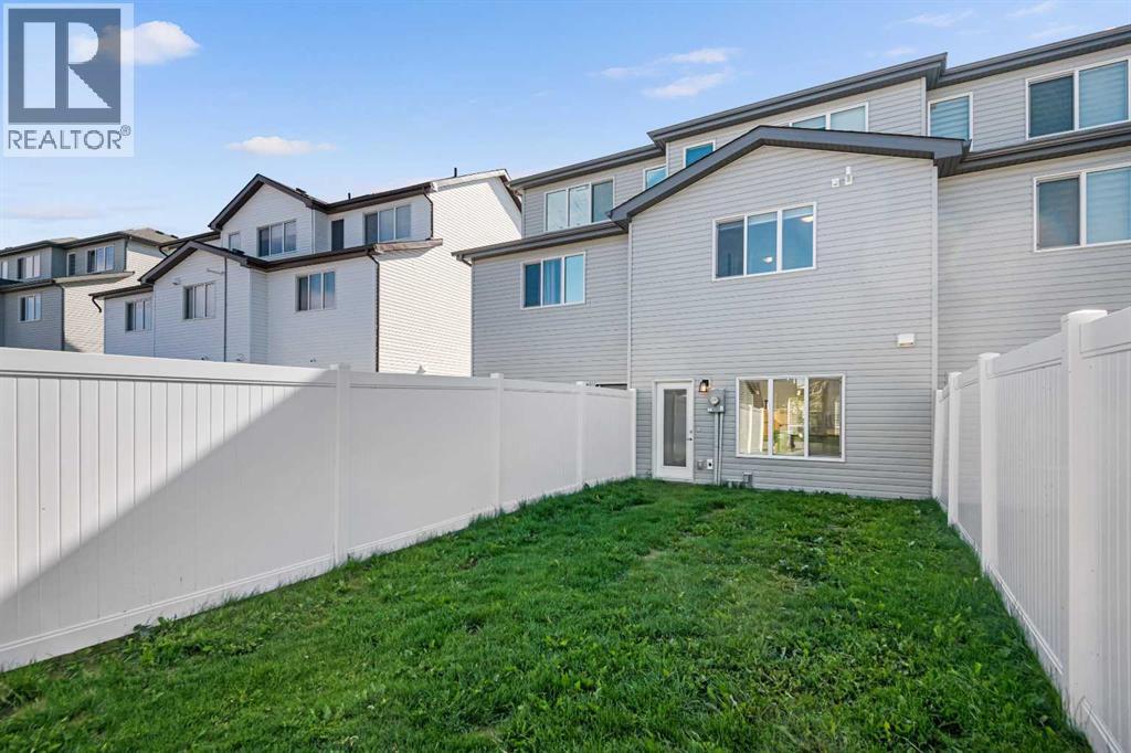 Photo 26 of 135 Lucas Boulevard Nw, Calgary AB