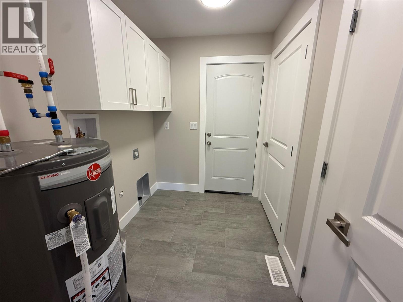 6060 19th Street, Grand Forks