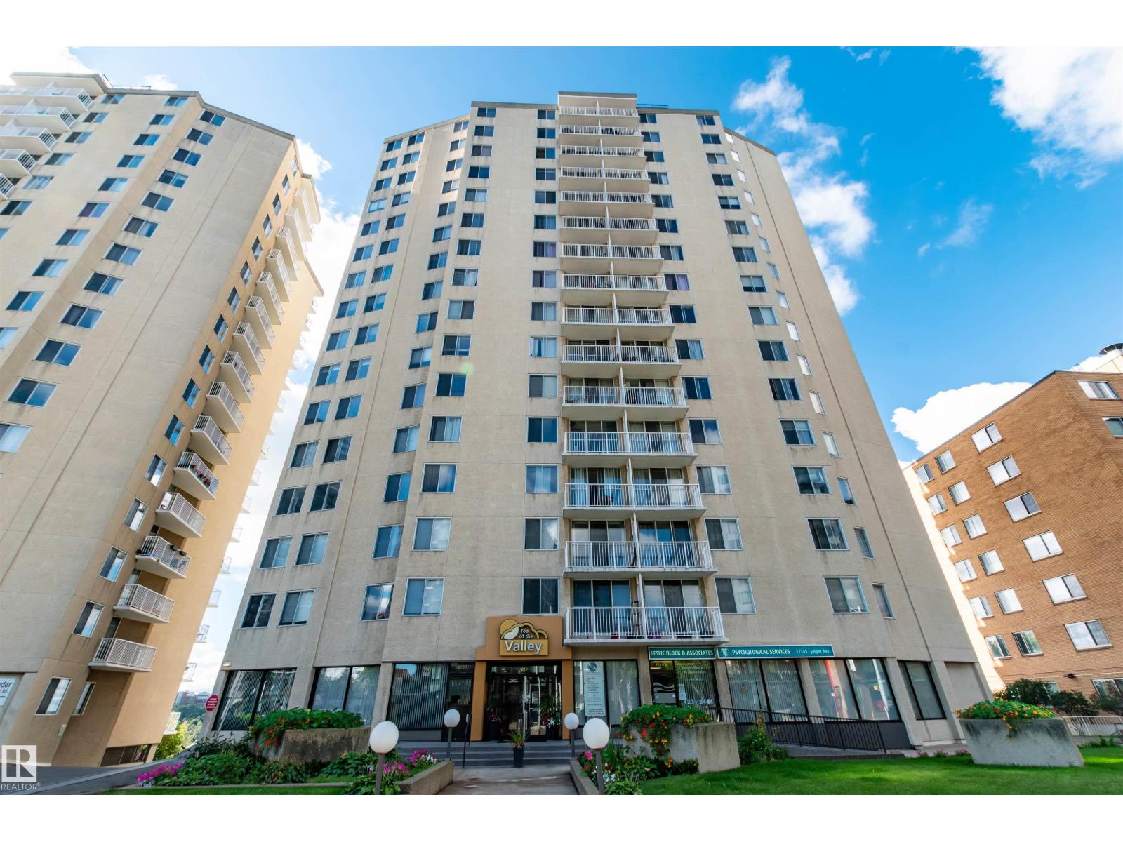 Photo 2 of 801 12141 Jasper Av Nw, Edmonton AB